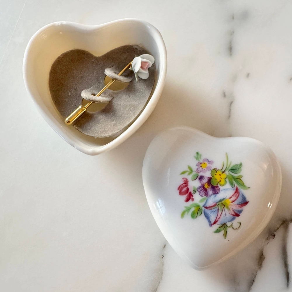 Vintage Porcelain Rose Stick Pin Bone China Heart Trinket‎ Dish Floral Design